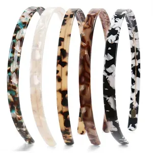 Solid Headband With Teeth